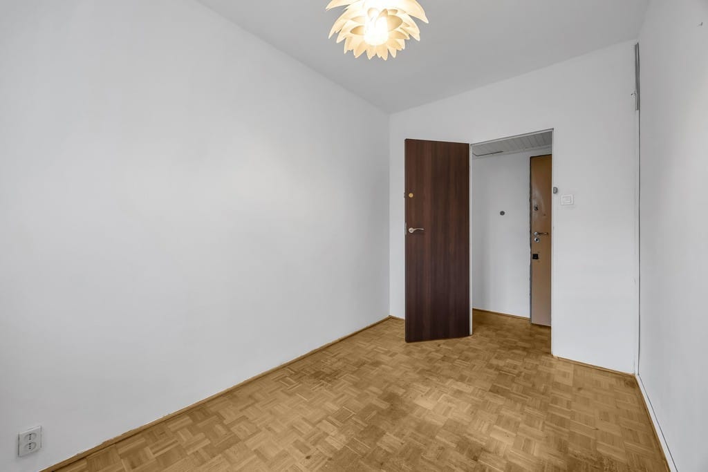 Mieszkanie 4 pokojowe na Sprzedaż