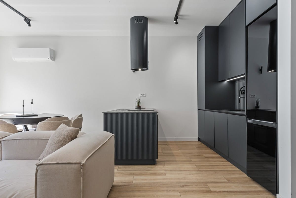 Dom 4 pokojowe na Sprzedaż