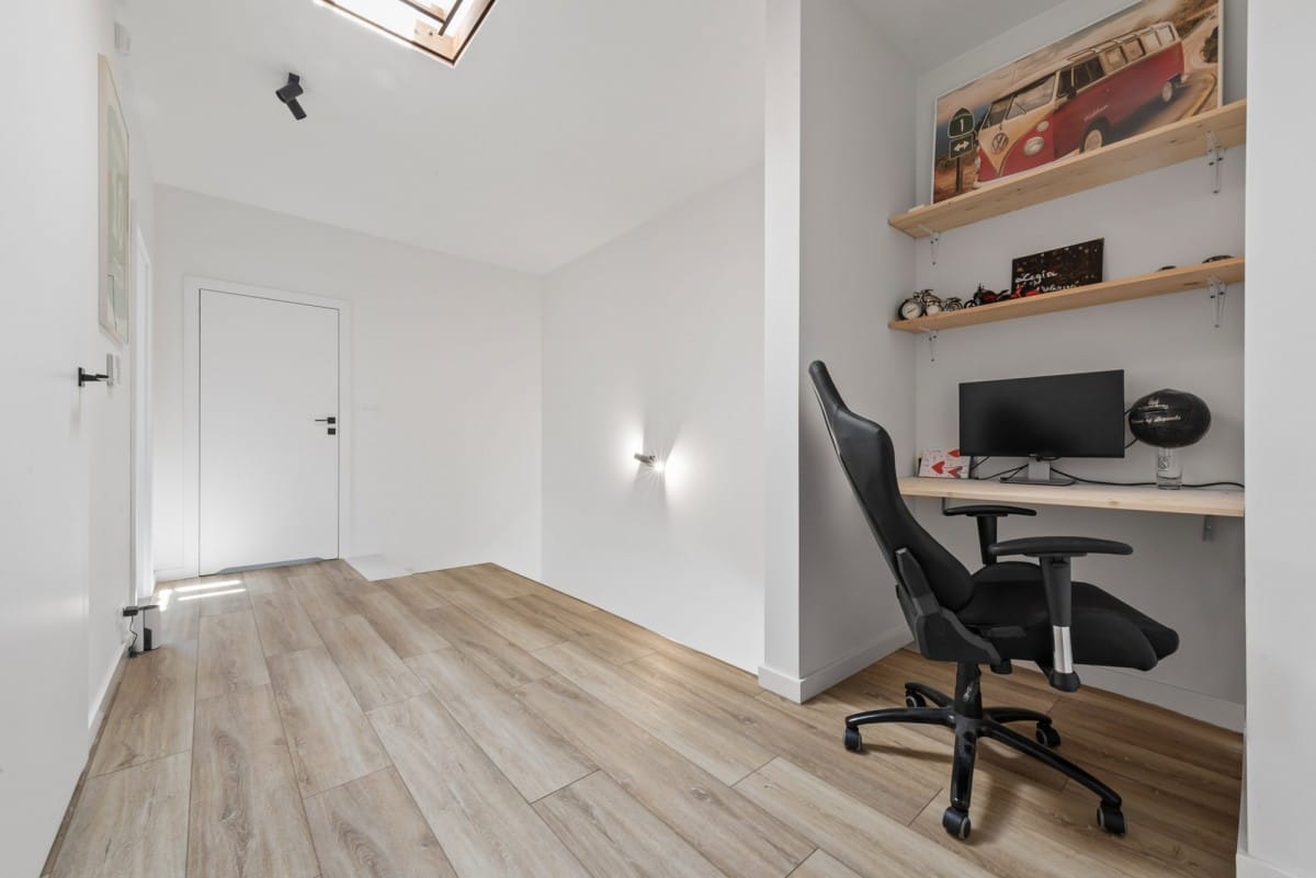 Dom 4 pokojowe na Sprzedaż