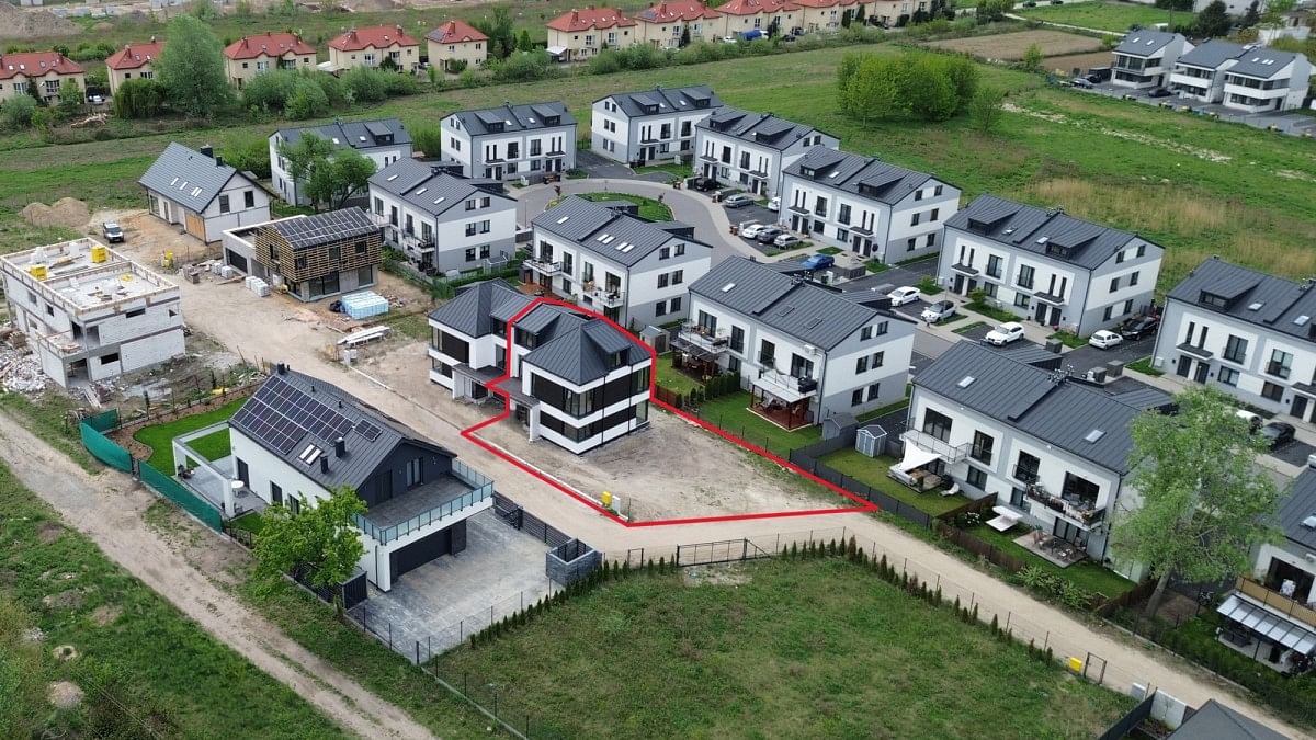 Dom 5 pokojowe na Sprzedaż