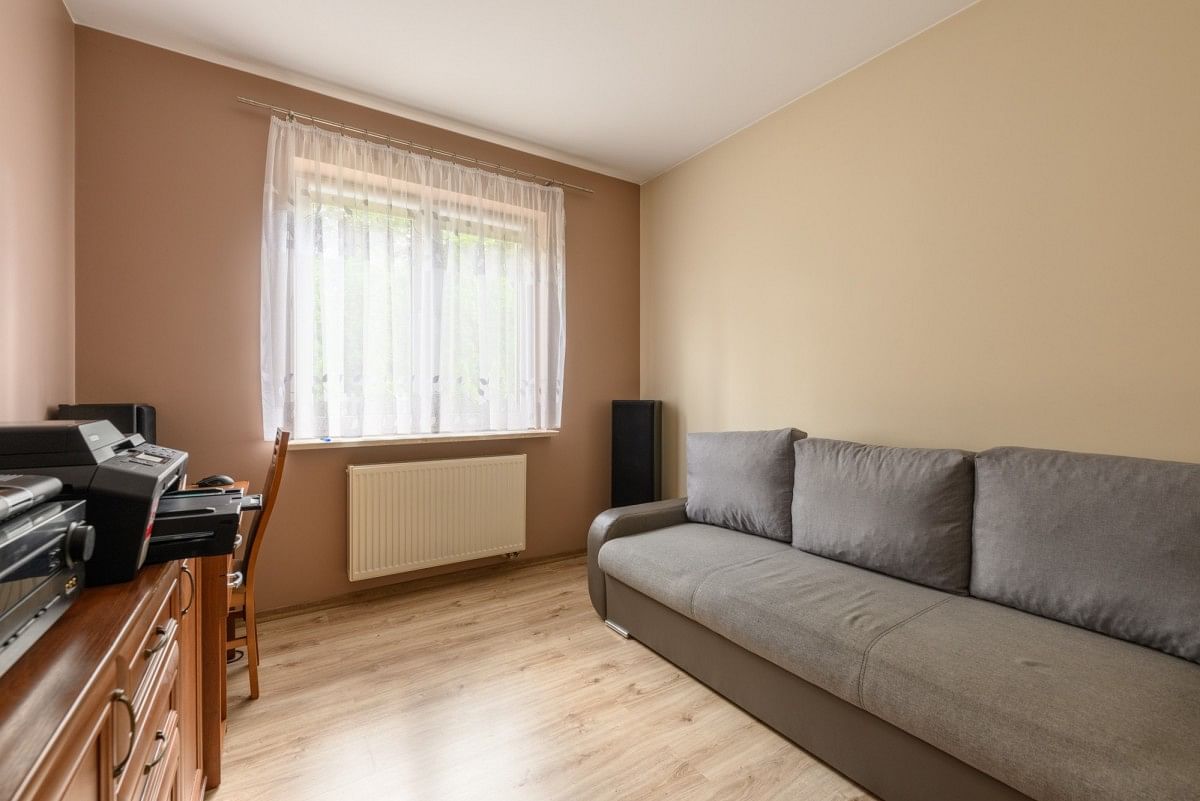 Dom 5 pokojowe na Sprzedaż