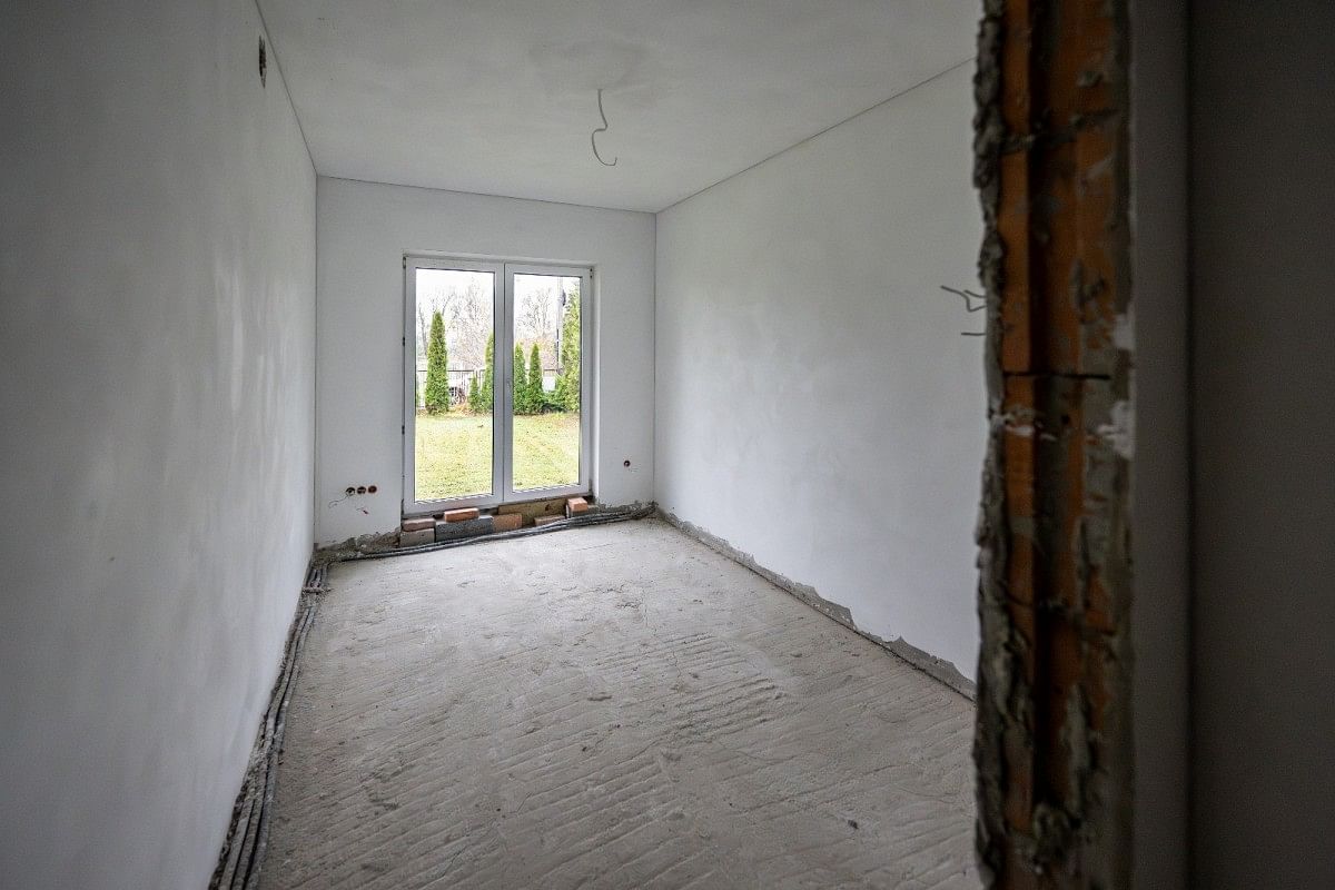 Dom 5 pokojowe na Sprzedaż
