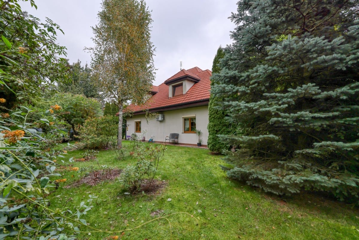 Dom 5 pokojowe na Sprzedaż