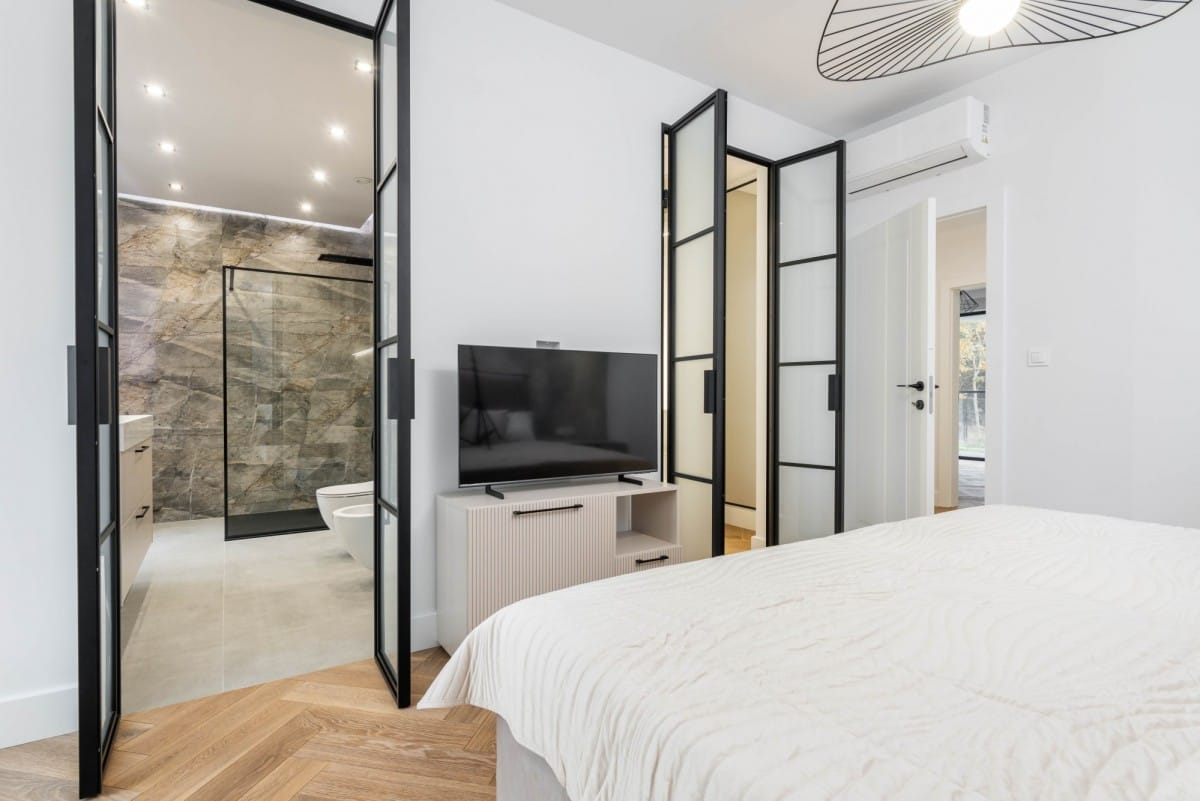 Dom 6 pokojowe na Sprzedaż