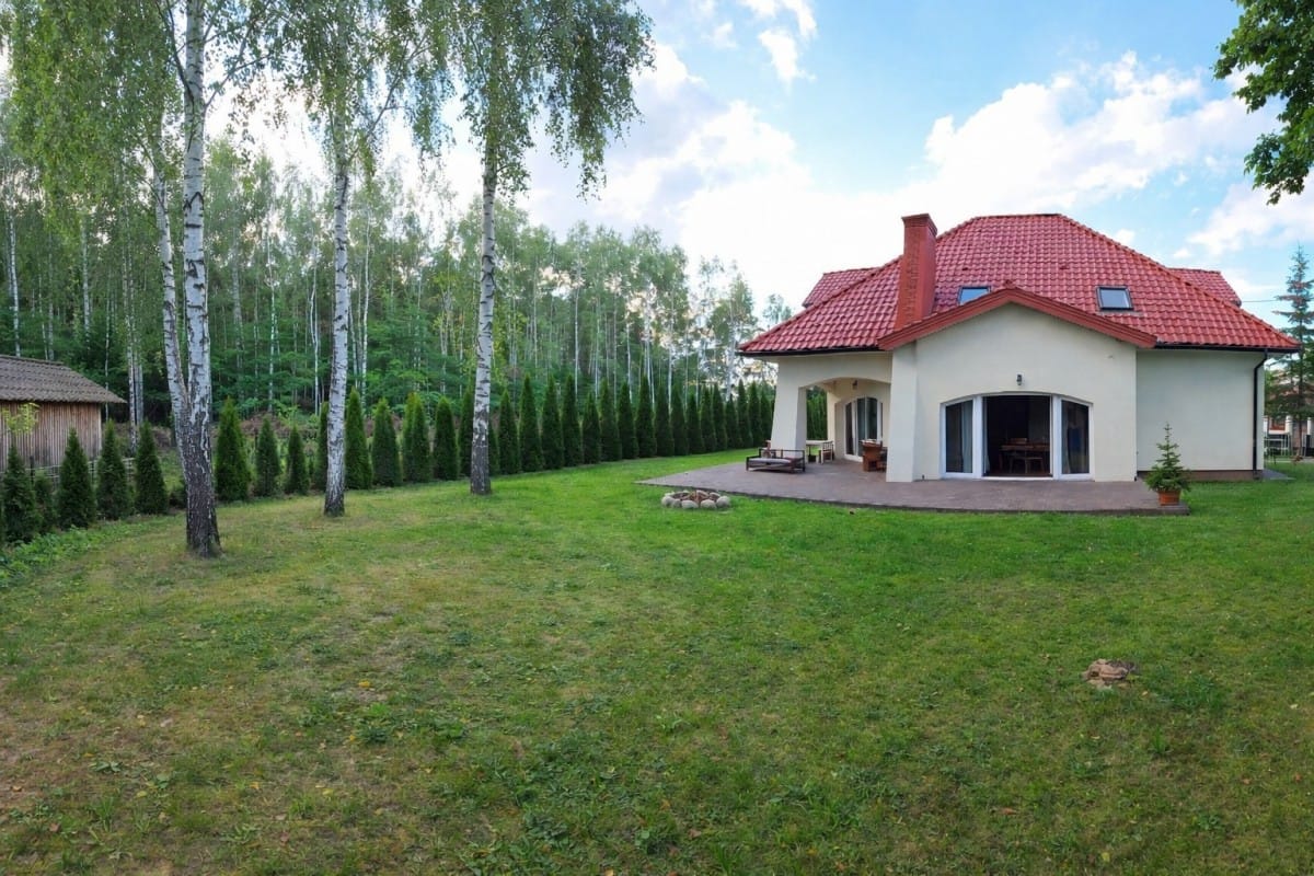 Dom 6 pokojowe na Sprzedaż