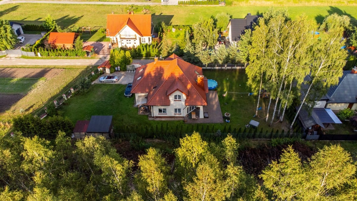 Dom 6 pokojowe na Sprzedaż