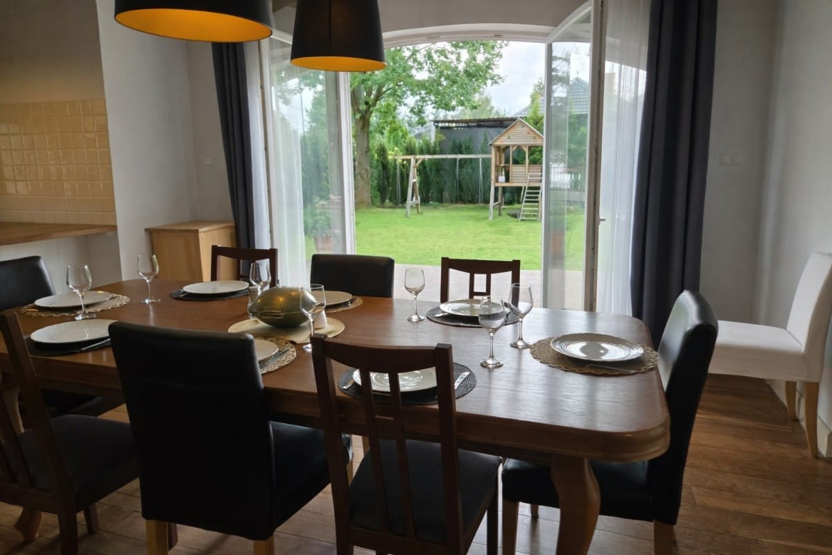 Dom 6 pokojowe na Sprzedaż