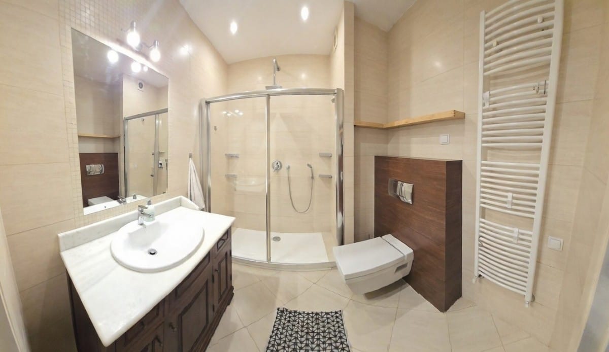 Dom 6 pokojowe na Sprzedaż