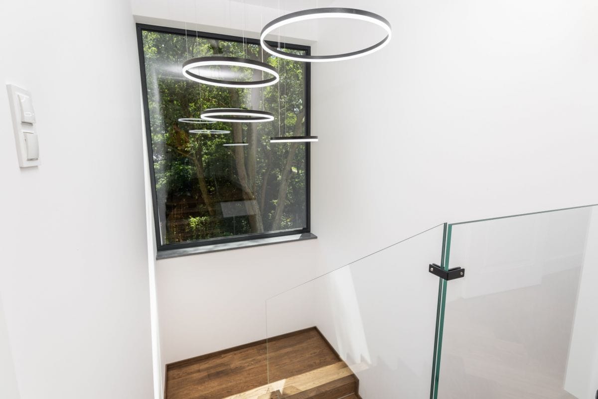 Dom 6 pokojowe na Sprzedaż