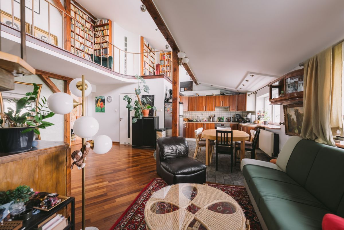 Mieszkanie 4 pokojowe na Sprzedaż