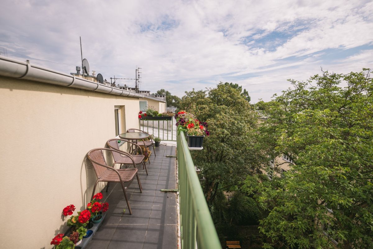 Mieszkanie 4 pokojowe na Sprzedaż