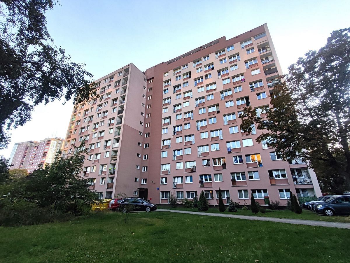 Mieszkanie 3 pokojowe na Sprzedaż