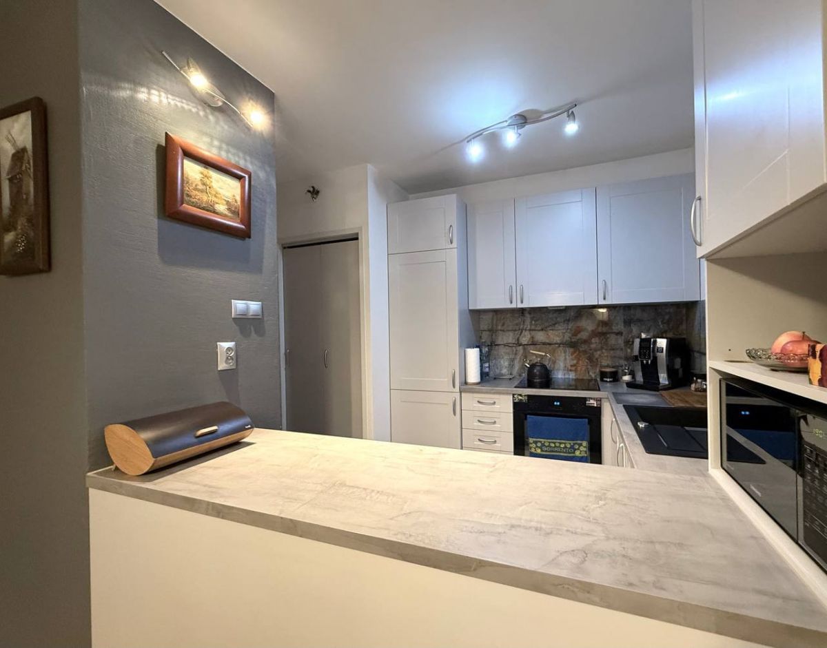 Mieszkanie 2 pokojowe na Sprzedaż