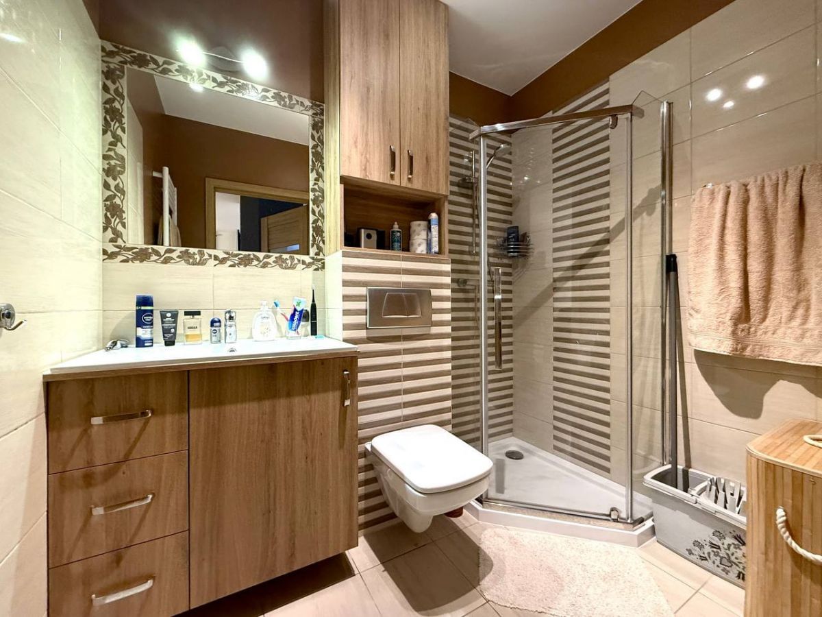 Mieszkanie 2 pokojowe na Sprzedaż