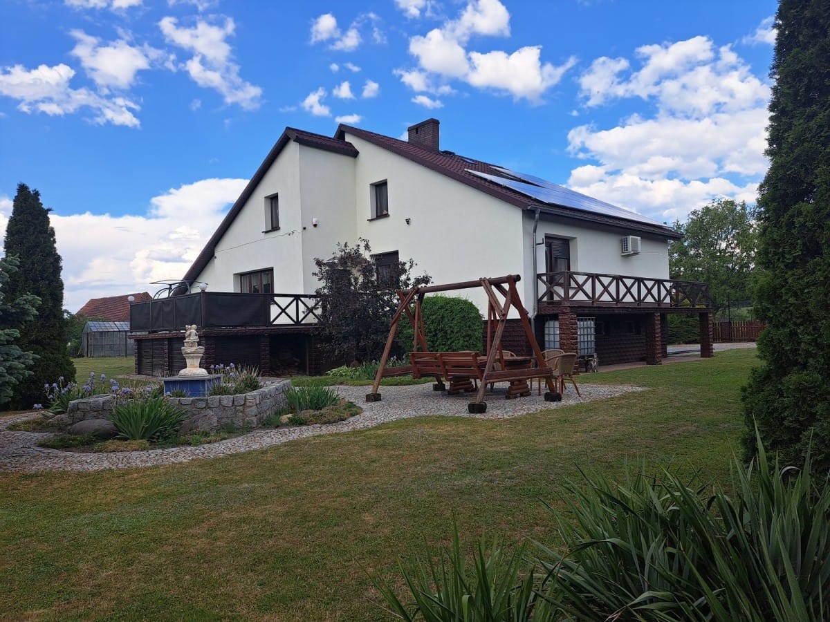 Dom 6 pokojowe na Sprzedaż