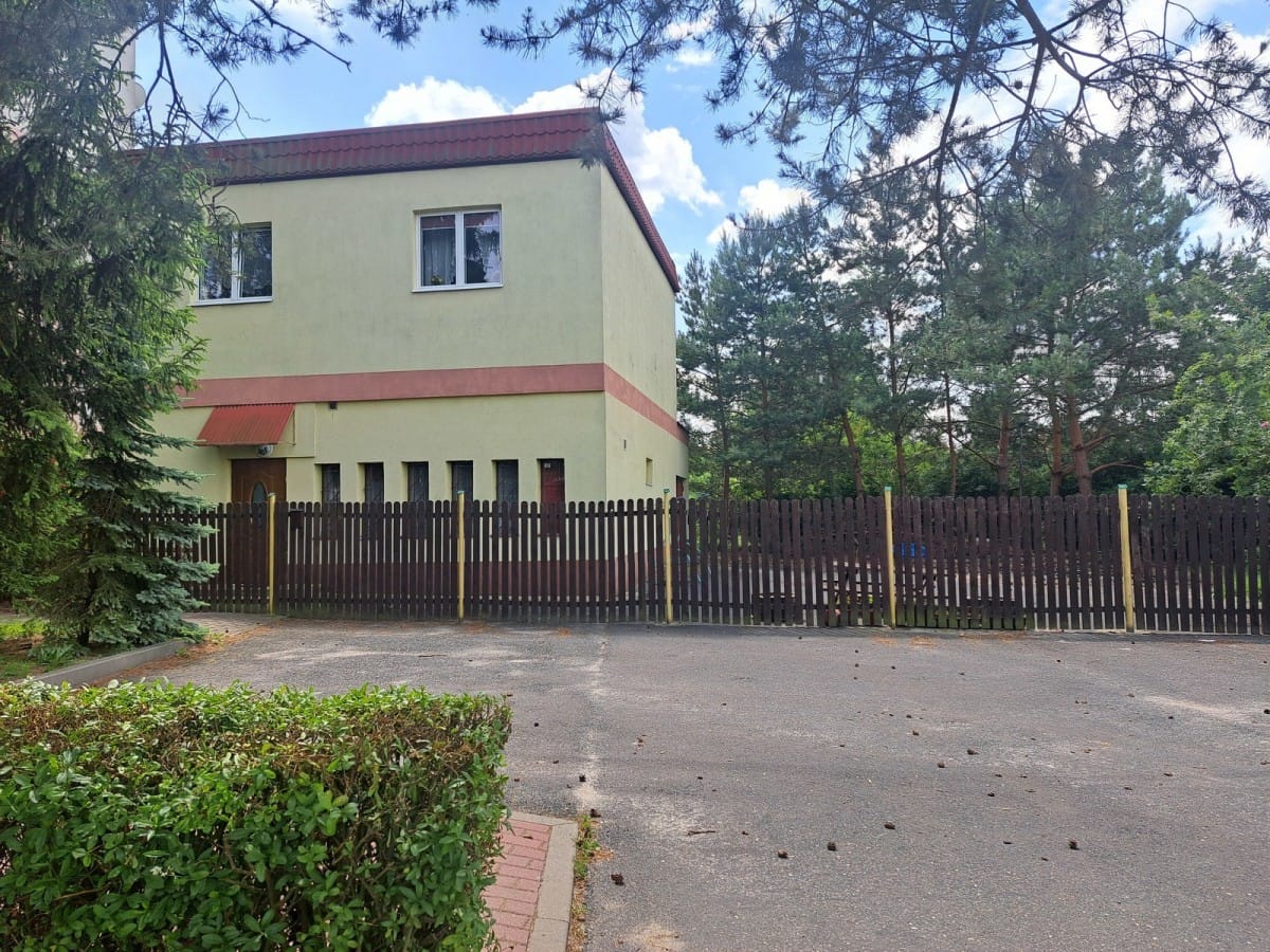 Dom 3 pokojowe na Sprzedaż