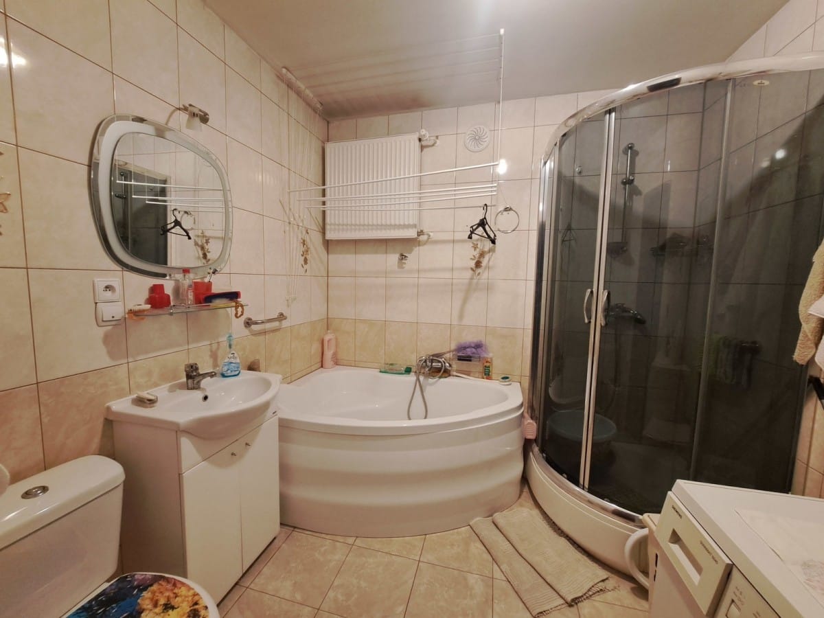 Dom 3 pokojowe na Sprzedaż