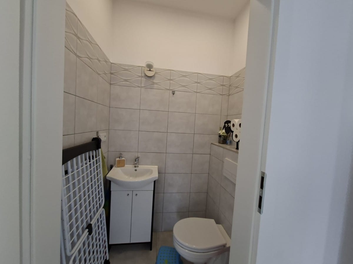 Dom 4 pokojowe na Sprzedaż