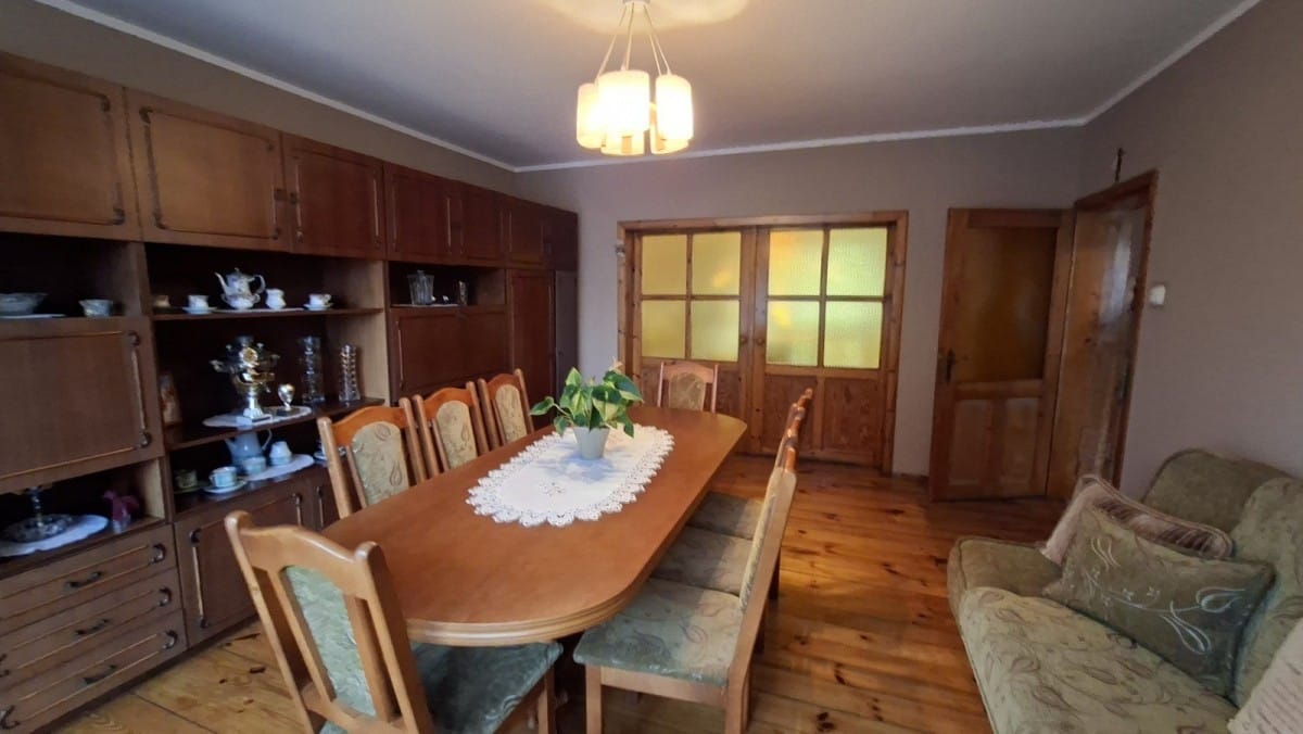 Dom 5 pokojowe na Sprzedaż