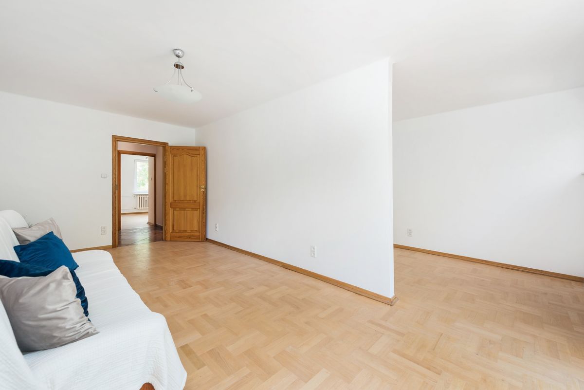 Mieszkanie 3 pokojowe na Sprzedaż