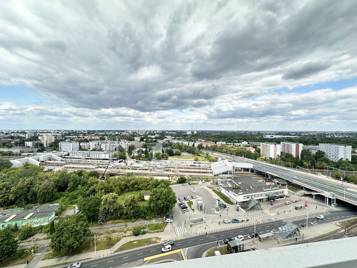 Mieszkanie 4 pokojowe na Sprzedaż