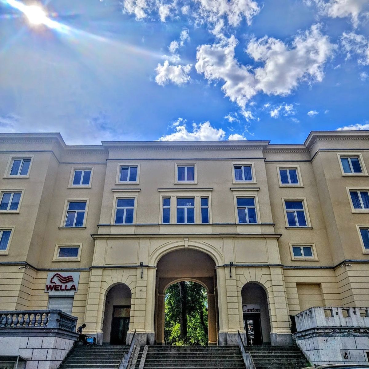 Mieszkanie 1 pokojowe na Sprzedaż