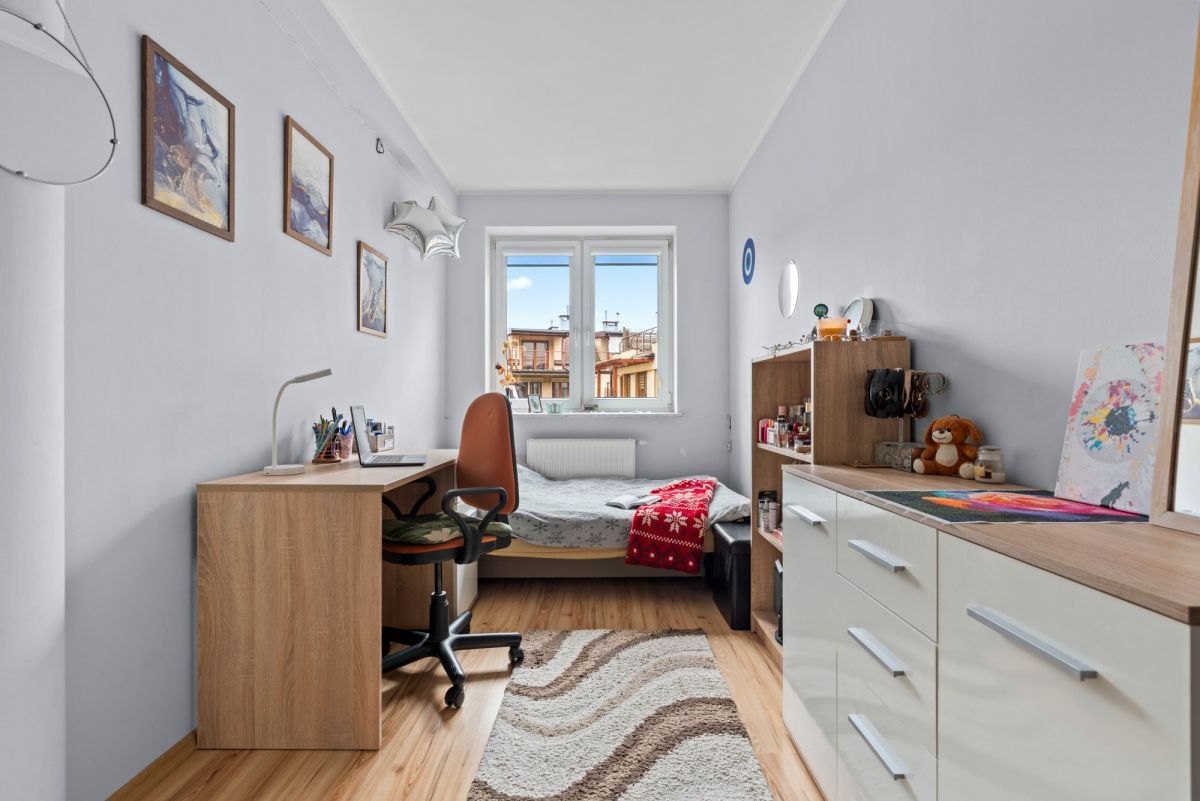 Mieszkanie 5 pokojowe na Sprzedaż