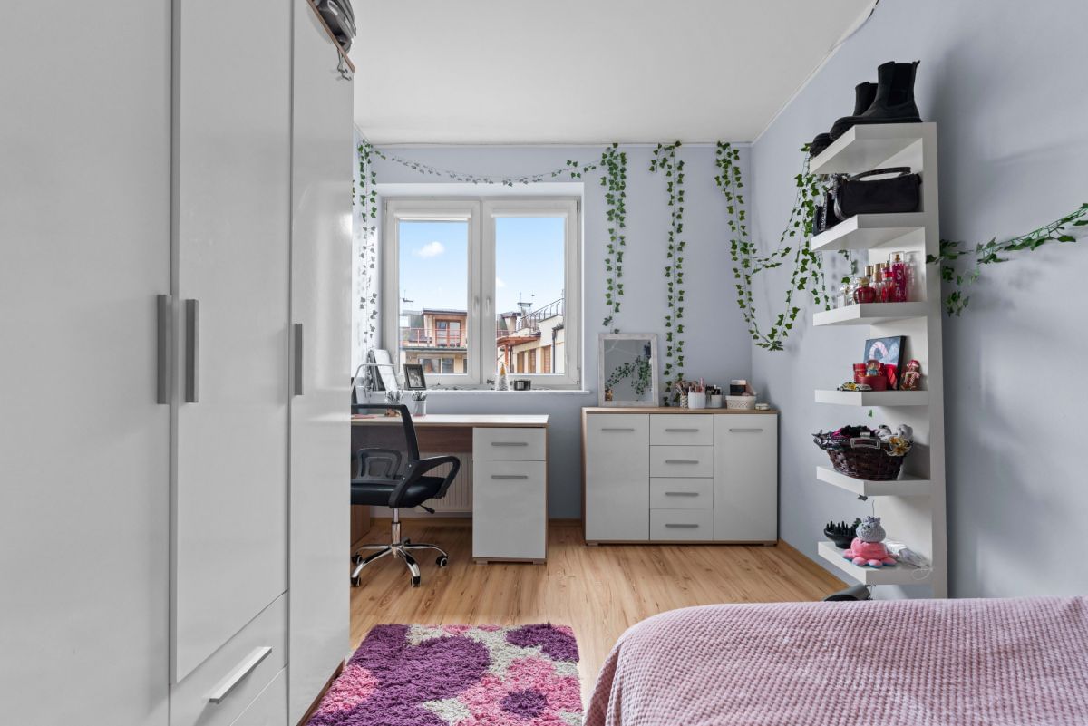 Mieszkanie 5 pokojowe na Sprzedaż