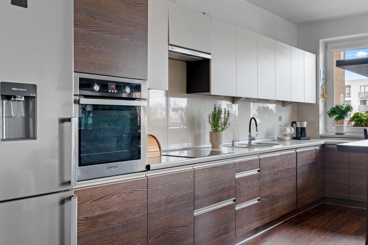 Mieszkanie 5 pokojowe na Sprzedaż