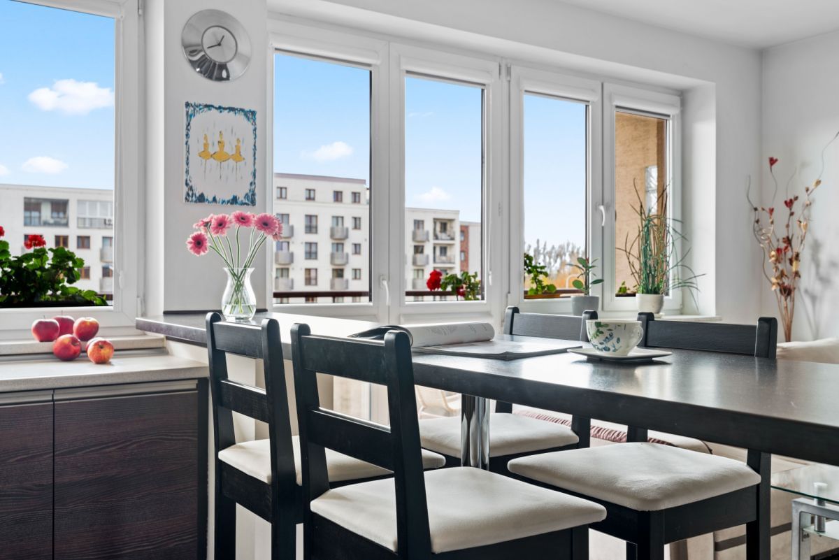 Mieszkanie 5 pokojowe na Sprzedaż