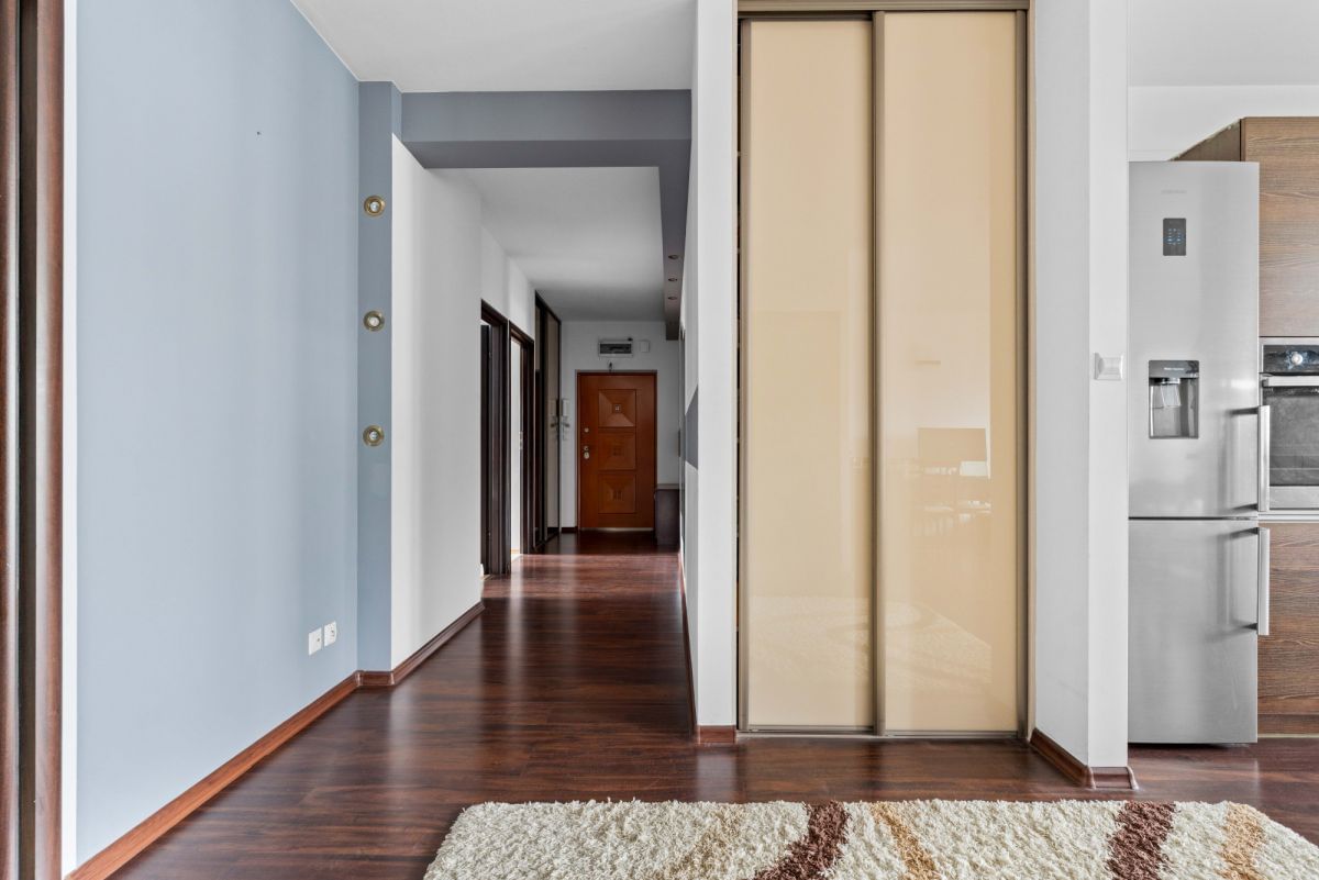 Mieszkanie 5 pokojowe na Sprzedaż