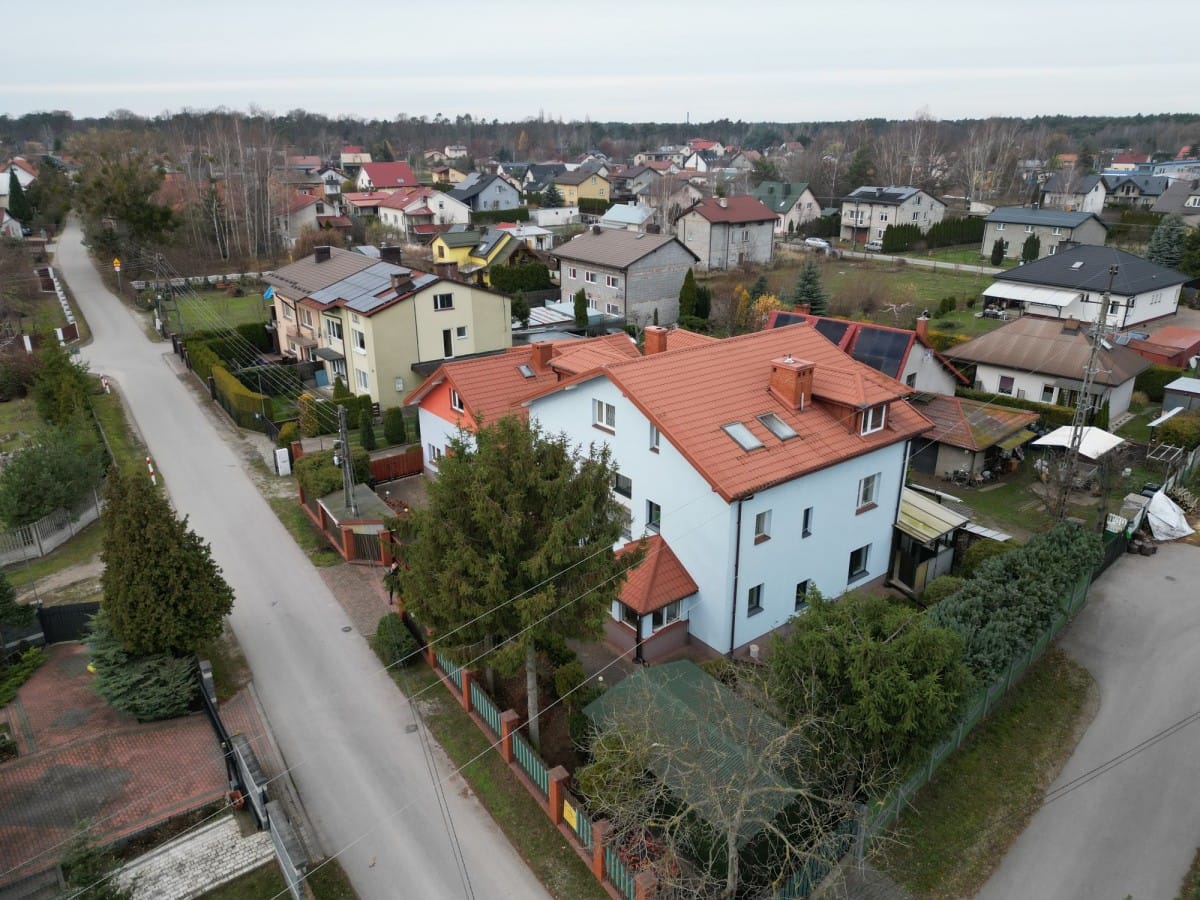 Dom 12 pokojowe na Sprzedaż