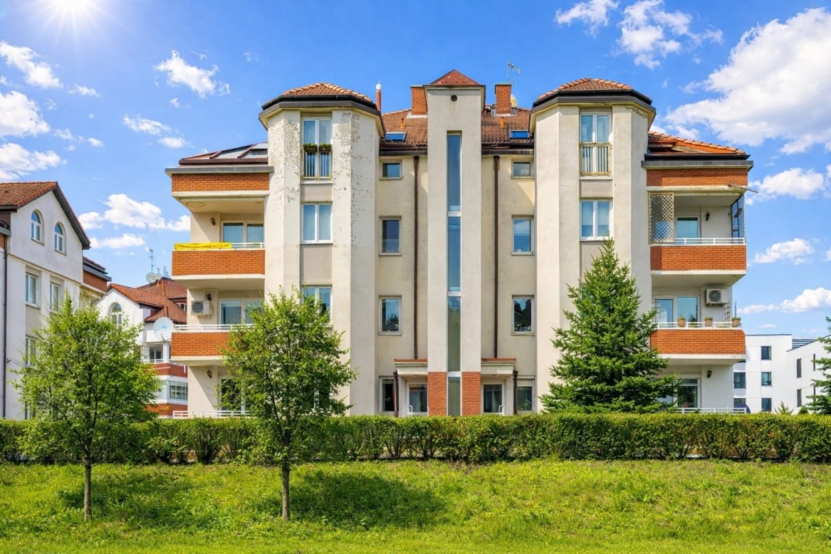 Mieszkanie 5 pokojowe na Sprzedaż