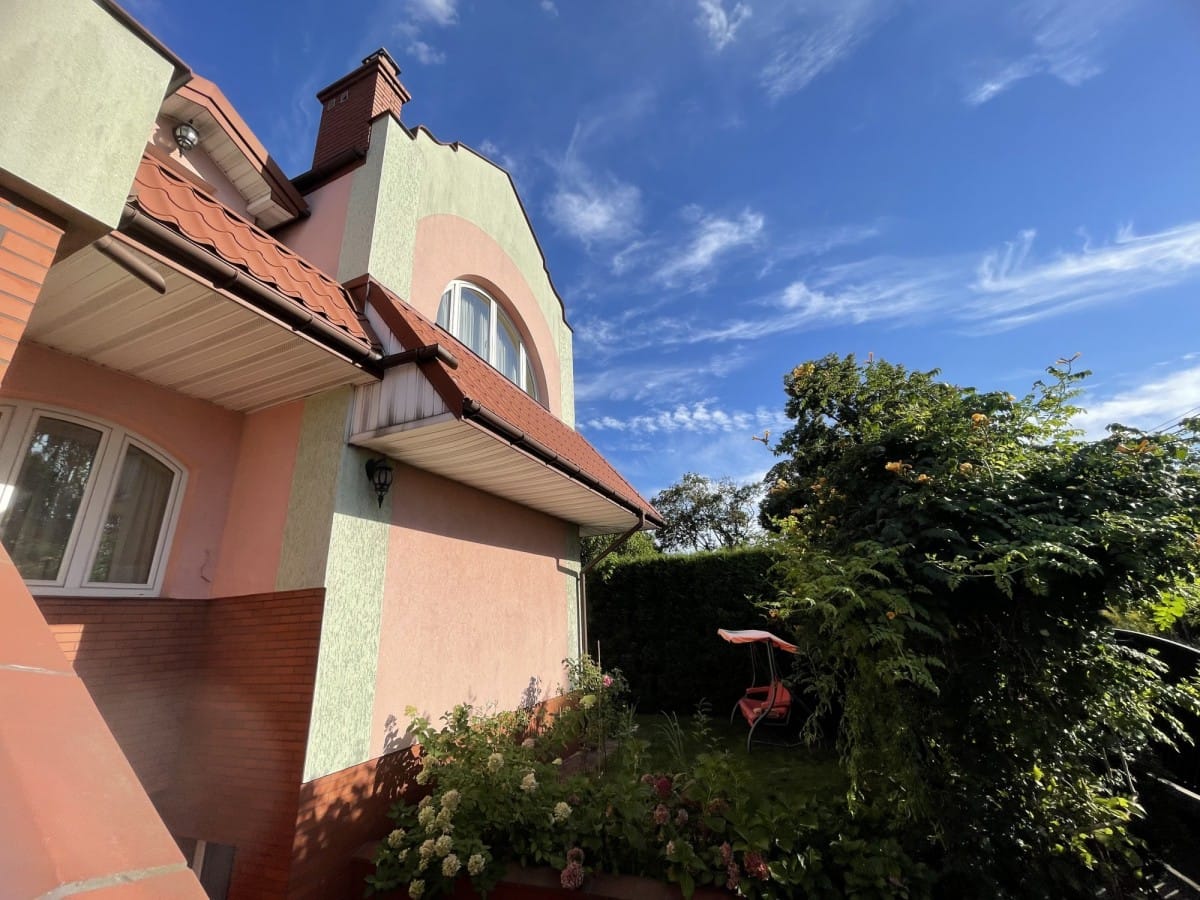 Lokal użytkowy  pokojowe na Sprzedaż