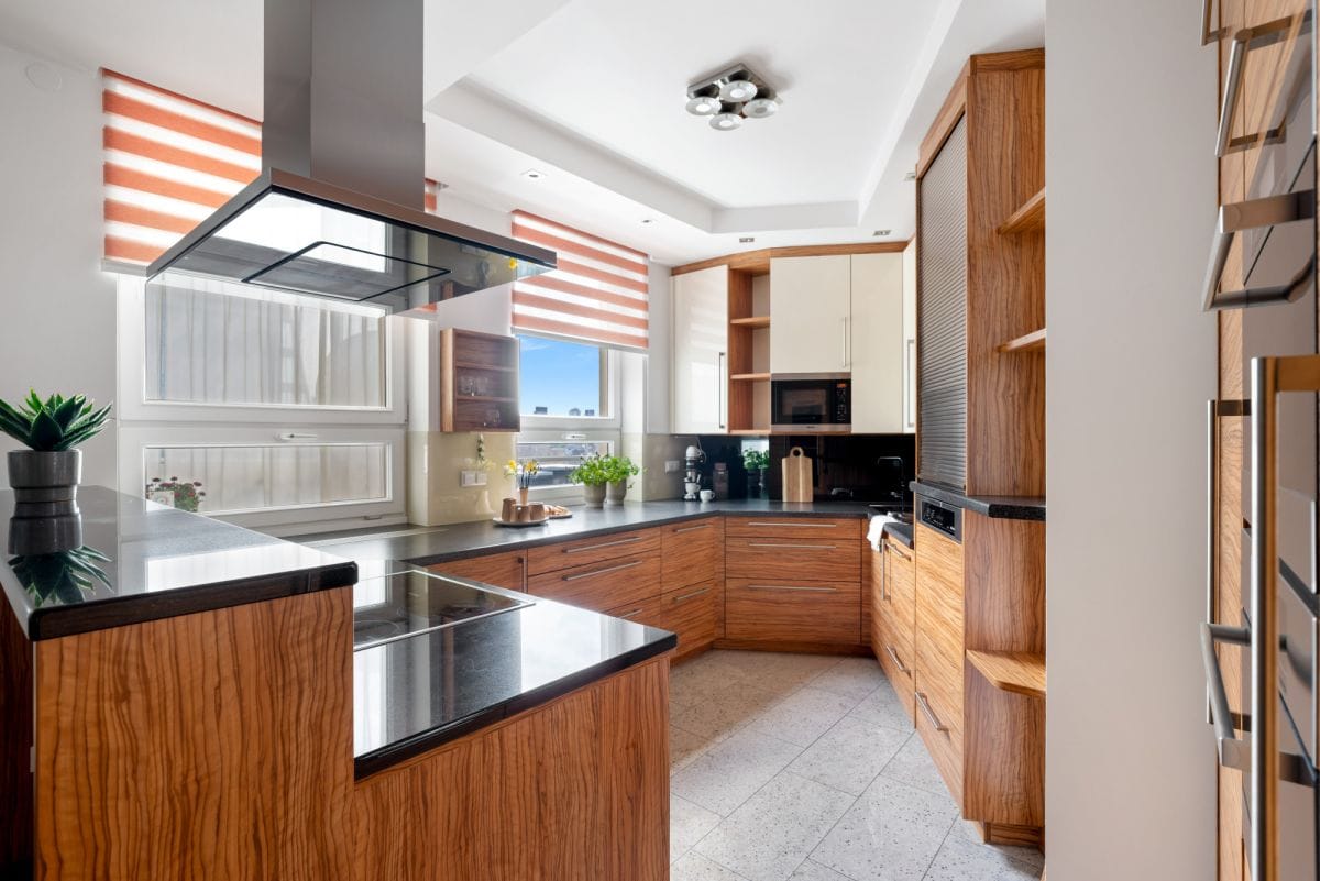 Mieszkanie 4 pokojowe na Sprzedaż