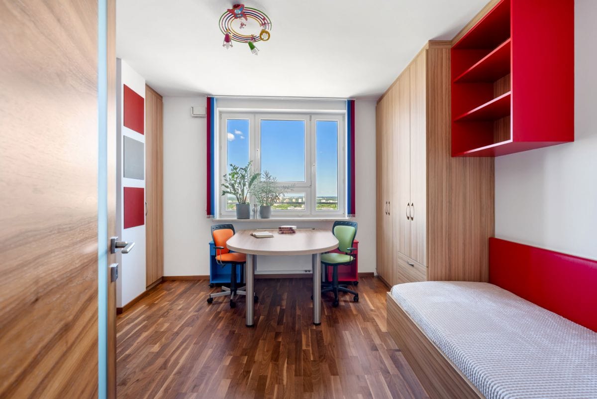 Mieszkanie 4 pokojowe na Sprzedaż