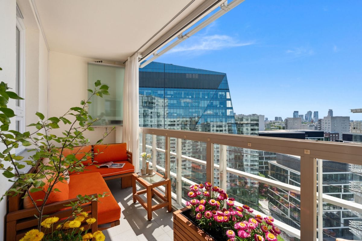 Mieszkanie 4 pokojowe na Sprzedaż