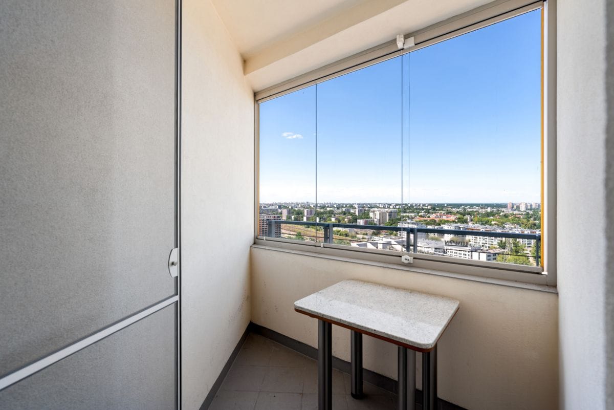 Mieszkanie 4 pokojowe na Sprzedaż