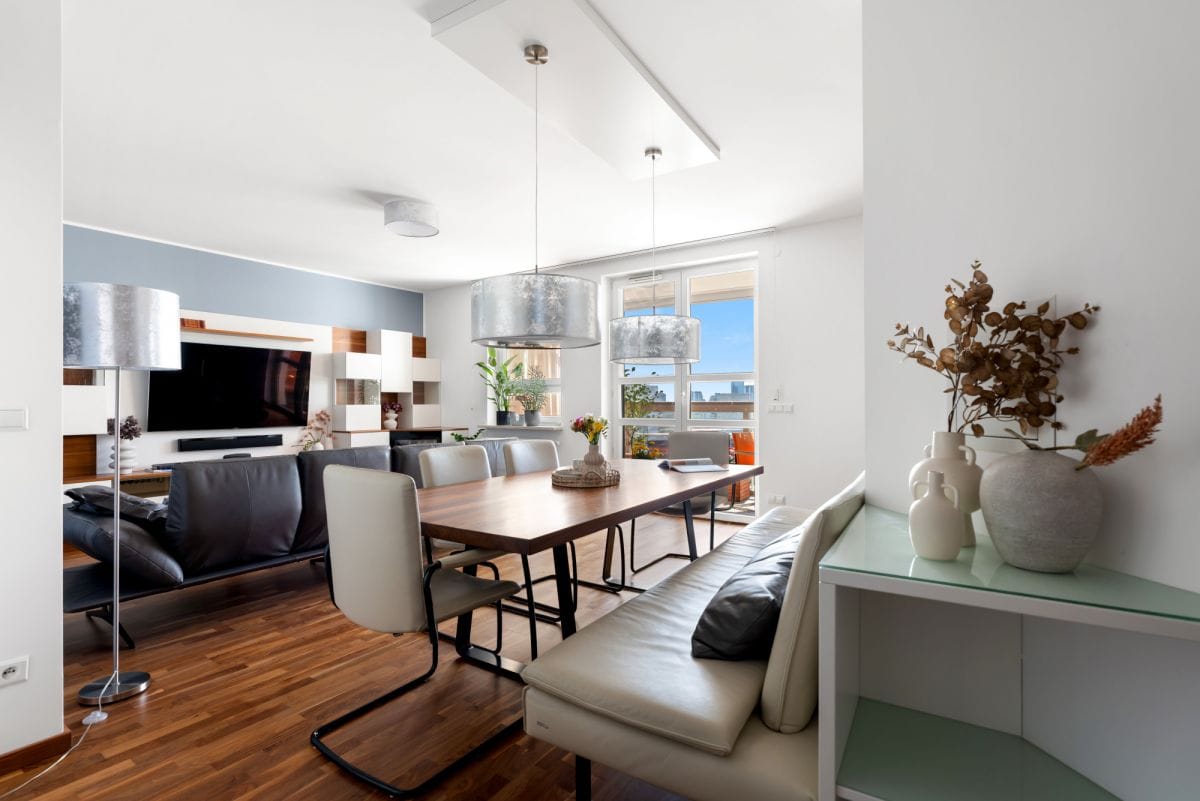 Mieszkanie 4 pokojowe na Sprzedaż