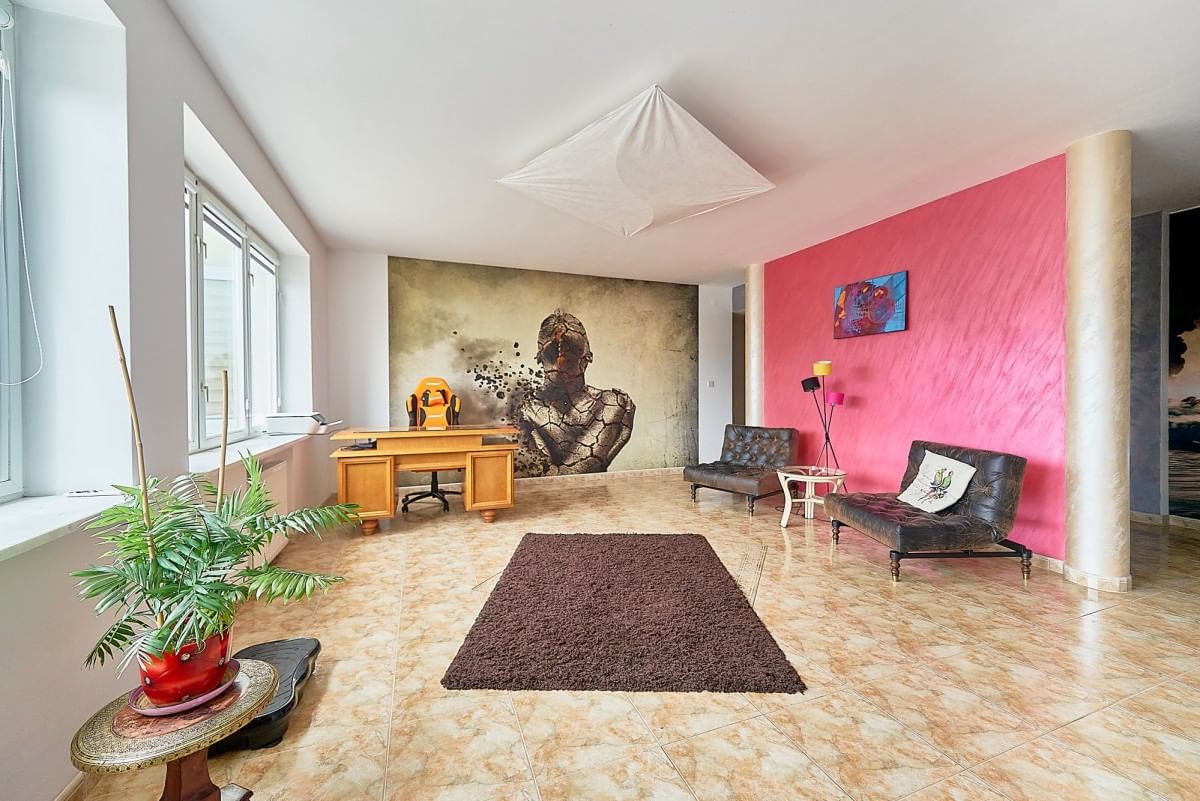 Mieszkanie 4 pokojowe na Sprzedaż