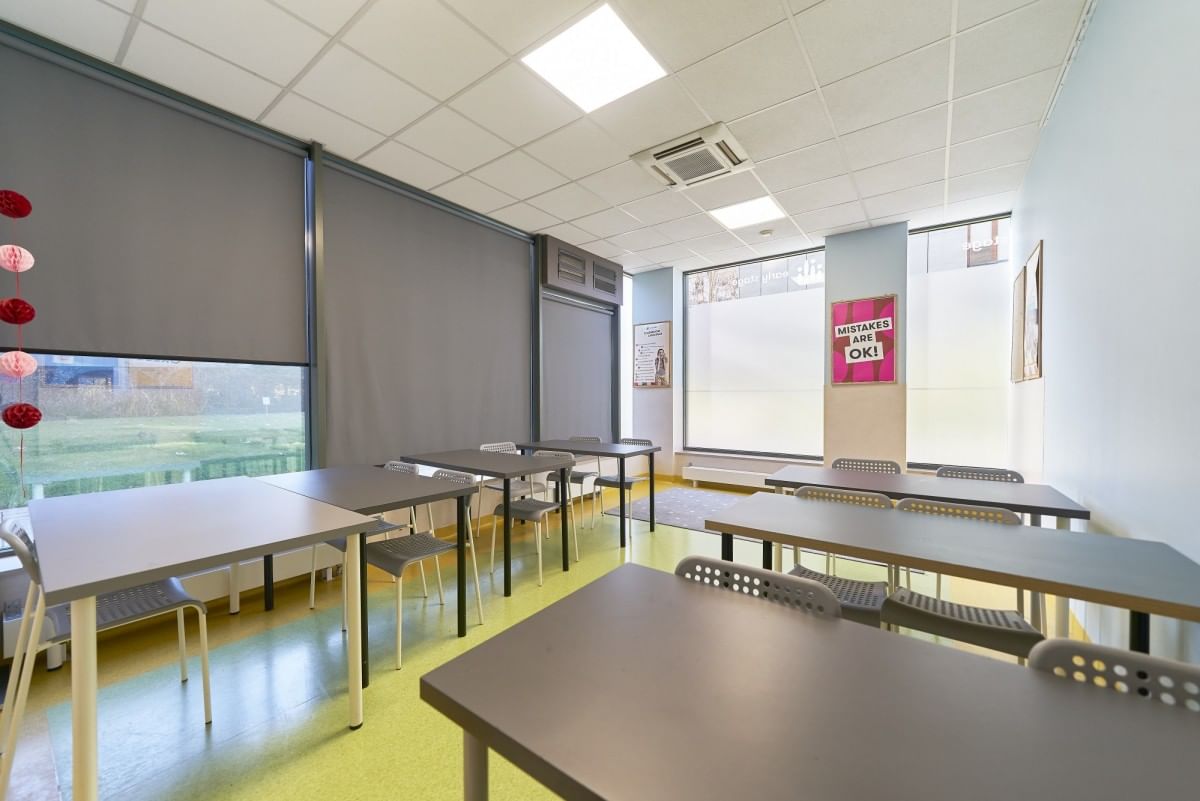 Lokal użytkowy  pokojowe na Sprzedaż