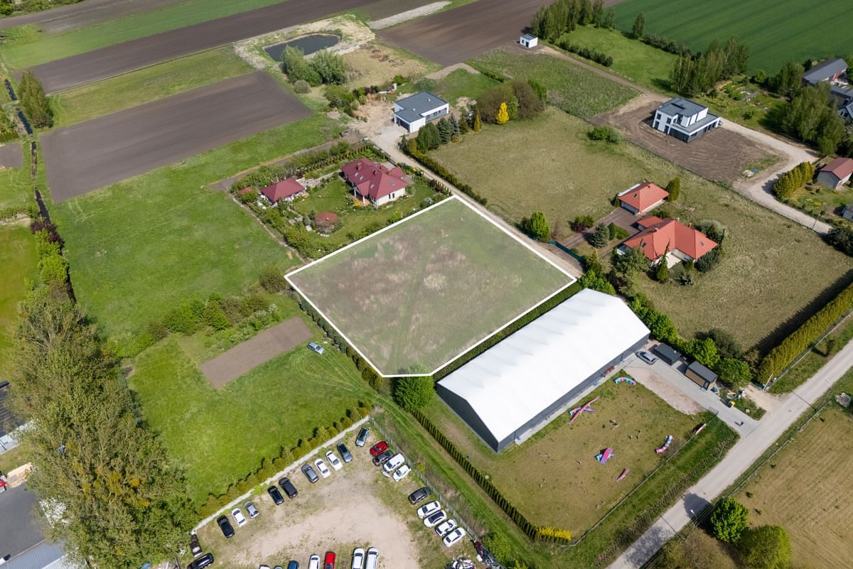 Działka  pokojowe na Sprzedaż