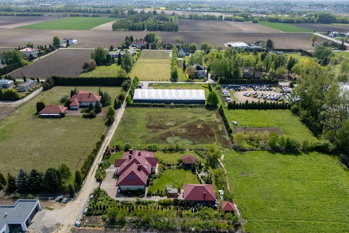 Działka  pokojowe na Sprzedaż