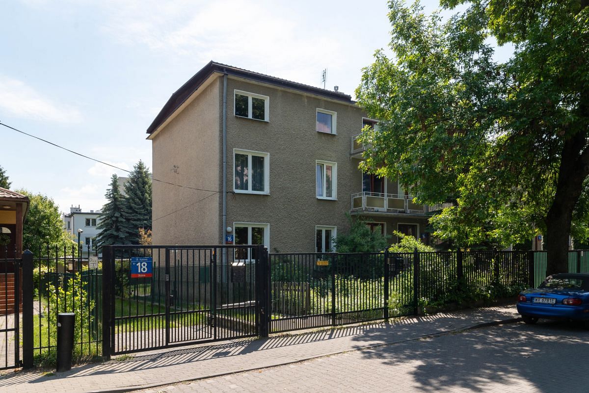 Dom 7 pokojowe na Sprzedaż