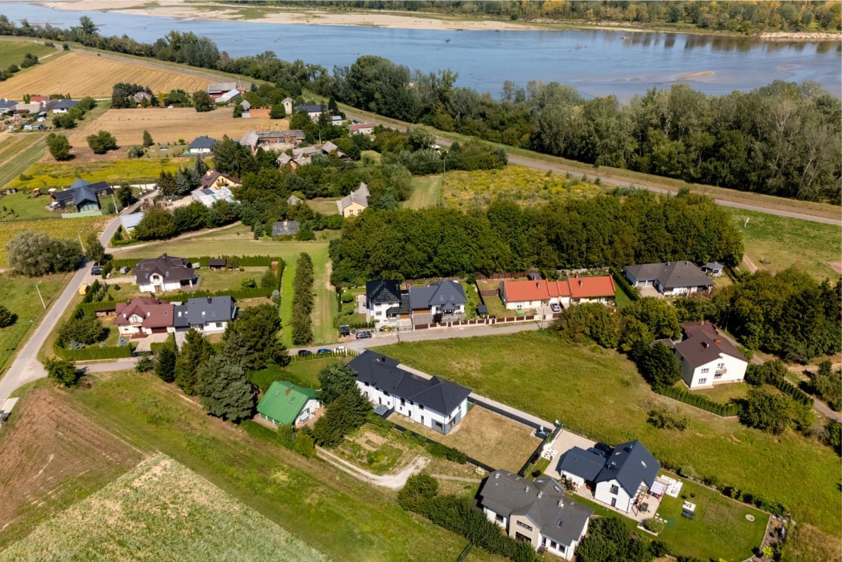 Dom 5 pokojowe na Sprzedaż