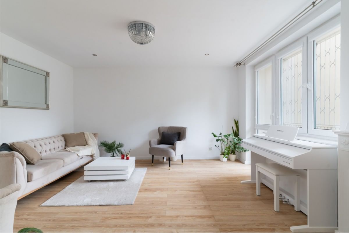 Mieszkanie 4 pokojowe na Sprzedaż