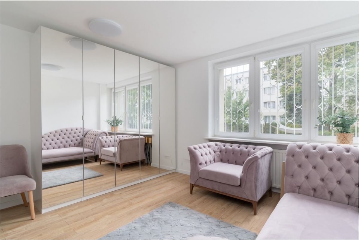 Mieszkanie 4 pokojowe na Sprzedaż