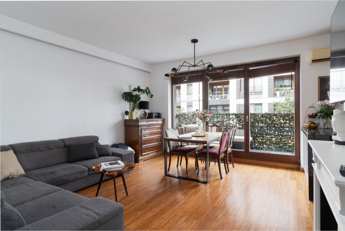 Mieszkanie 3 pokojowe na Sprzedaż