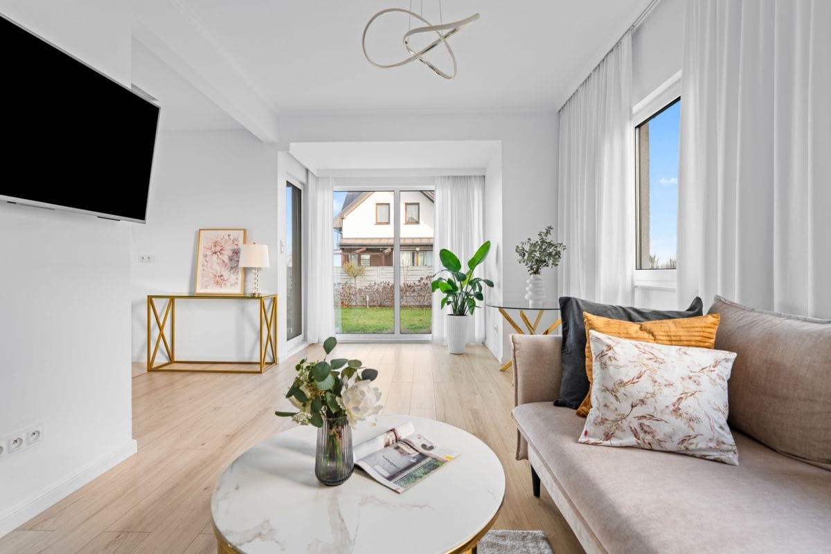 Dom 6 pokojowe na Sprzedaż