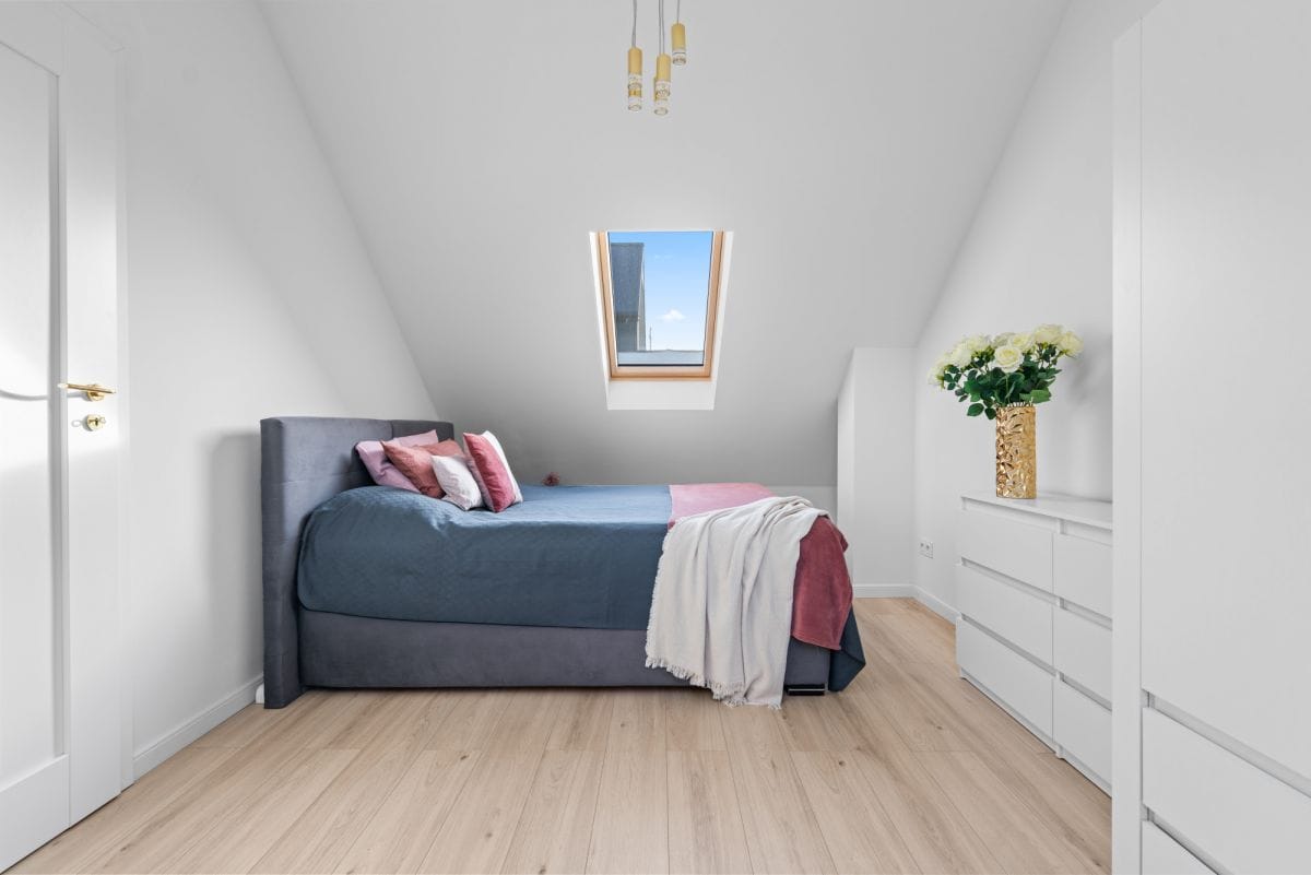 Dom 6 pokojowe na Sprzedaż